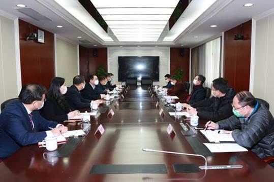 浦发银行党委书记、董事长郑杨带队拜访上海交运集团 - 浦发银行官网